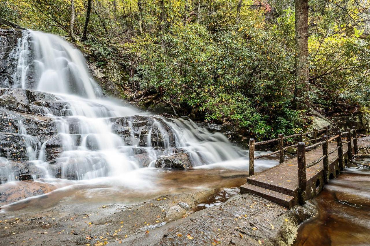 Gatlinburg Condo With Smoky Views Walk To Town! Exterior photo